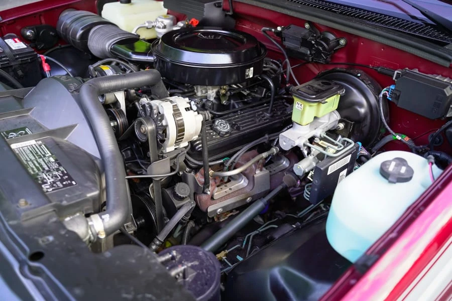1988 Chevrolet Silverado - Image 30 of 31