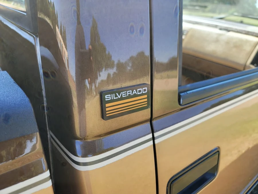 1988 Chevrolet C/K 4th Gen - Image 10 of 17