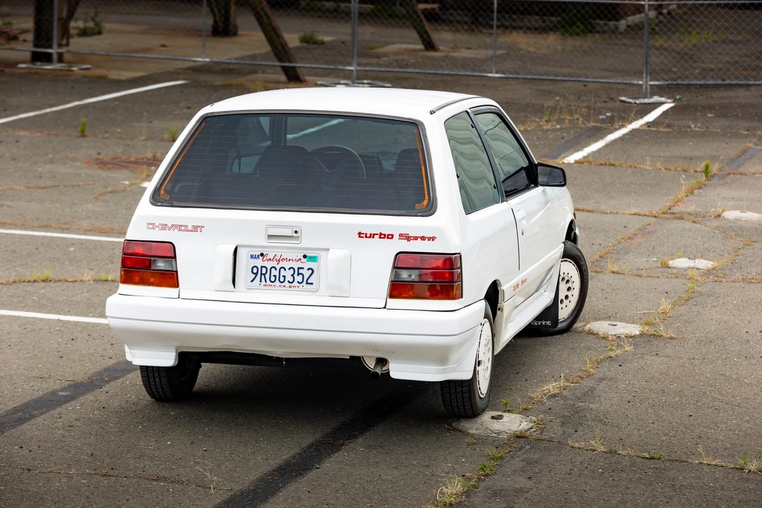 1988 Chevrolet - Image 15 of 31