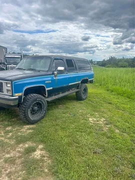 1988 Chevrolet Suburban 1500 Sport Utility