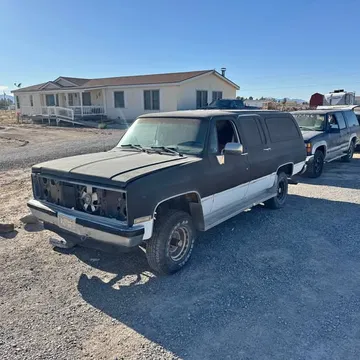 1988 Chevrolet Suburban 1500 Sport Utility 4D