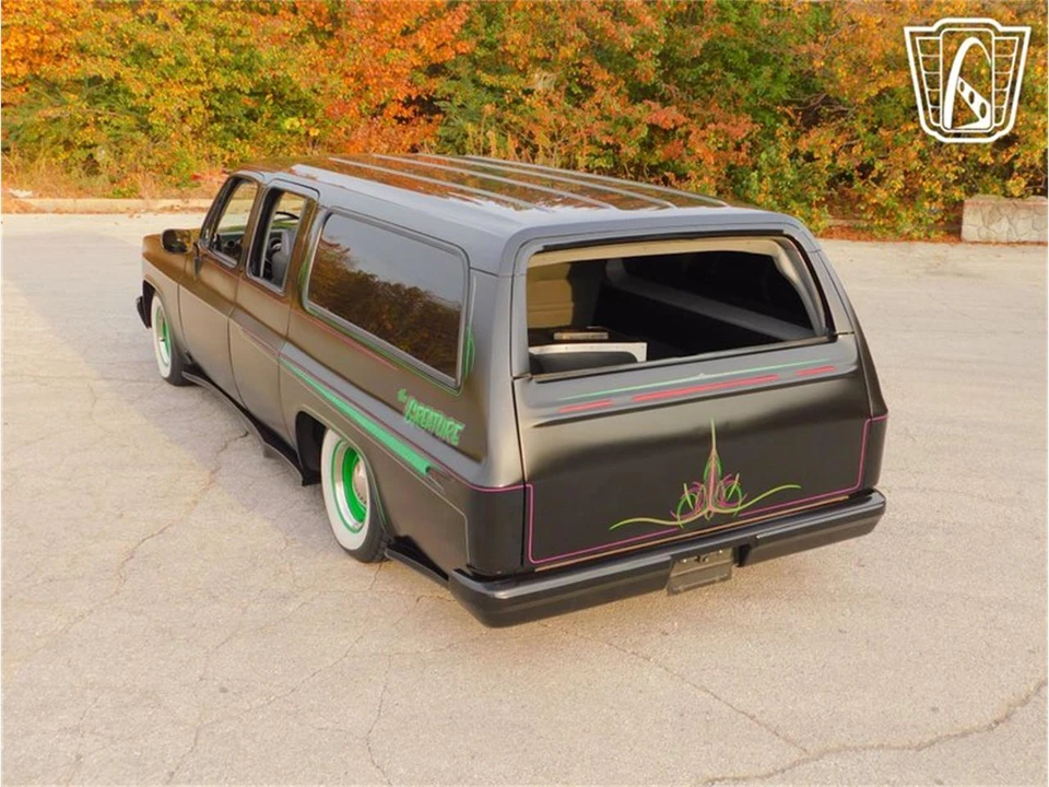 1988 Chevrolet Suburban 7th Gen - Image 6 of 31