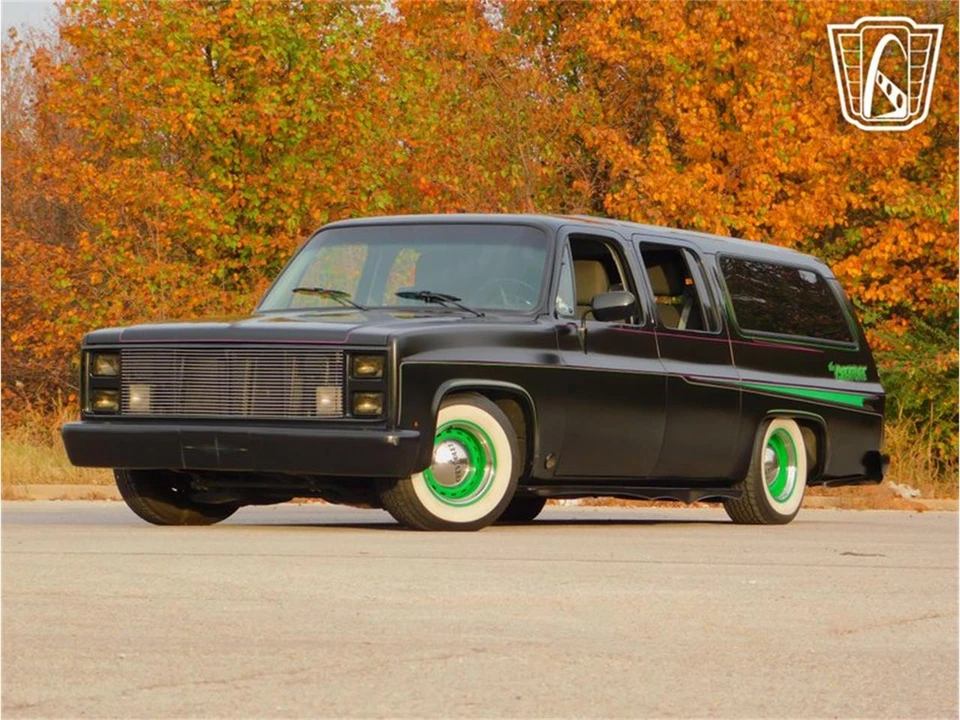 1988 Chevrolet Suburban 7th Gen - Image 22 of 31