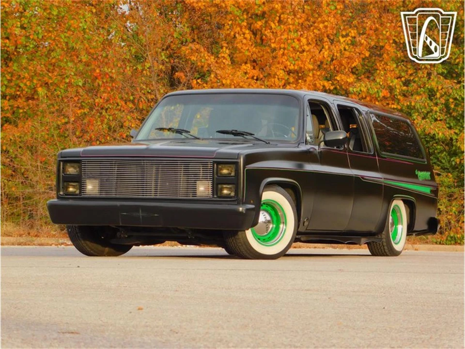 1988 Chevrolet Suburban 7th Gen - Image 23 of 31