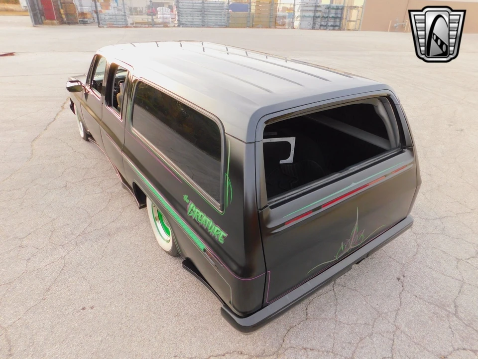 1988 Chevrolet Suburban 7th Gen - Image 12 of 12