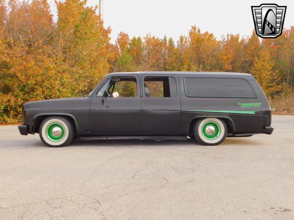 1988 Chevrolet Suburban 7th Gen - Image 4 of 12