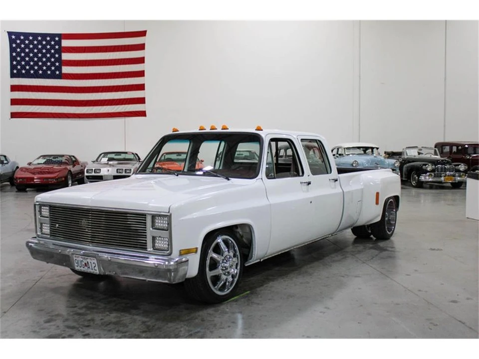 1988 Chevrolet C/K 4th Gen - Image 3 of 31