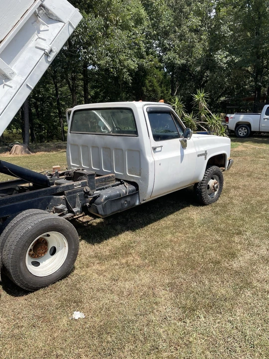 1988 Chevrolet C/K 4th Gen - Image 2 of 20