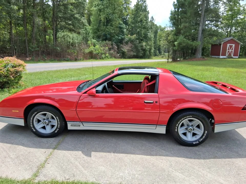 1988 Chevrolet Camaro 3rd Gen - Image 17 of 20