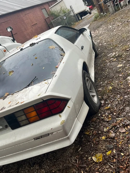 1988 Chevrolet Camaro 3rd Gen - Image 5 of 8