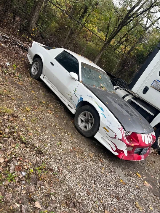 1988 Chevrolet Camaro 3rd Gen - Image 2 of 8