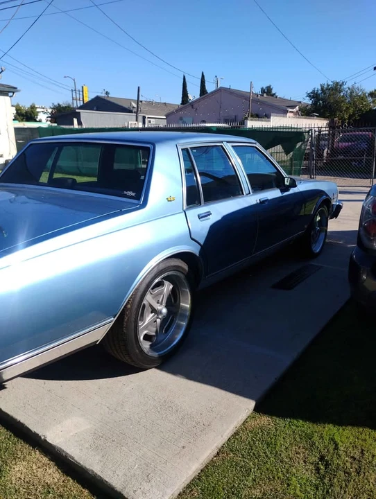 1988 Chevrolet Caprice - Image 3 of 7