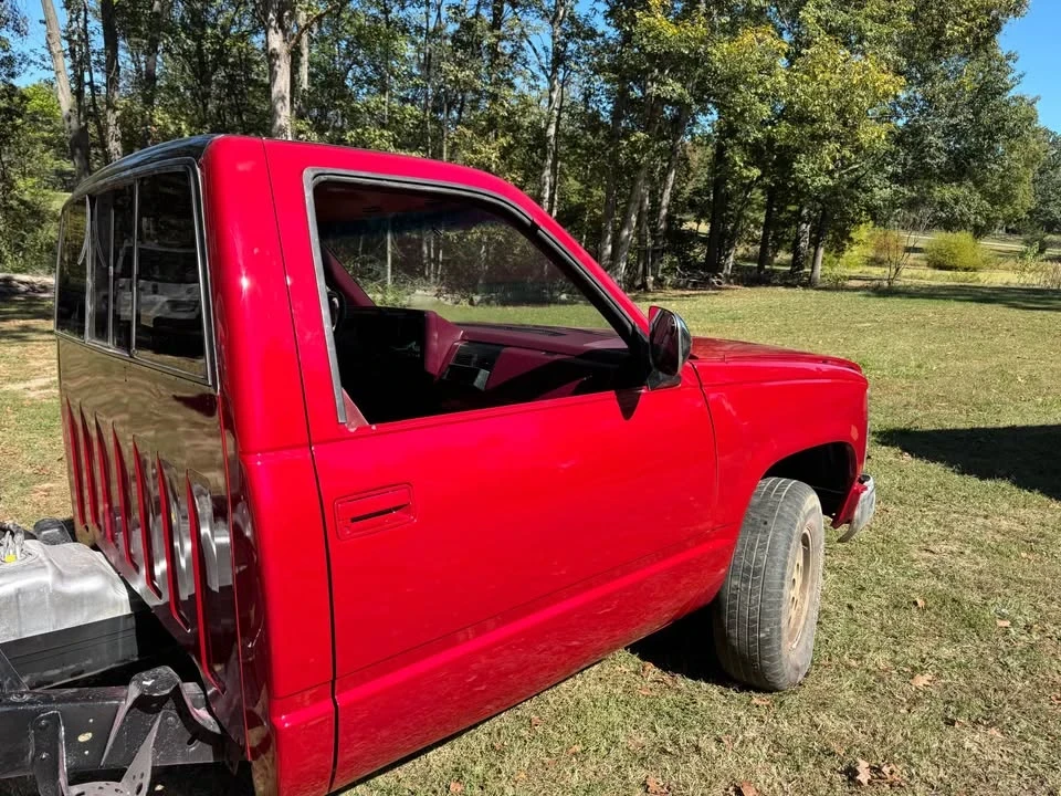 1988 Chevrolet C/K 4th Gen - Image 3 of 10