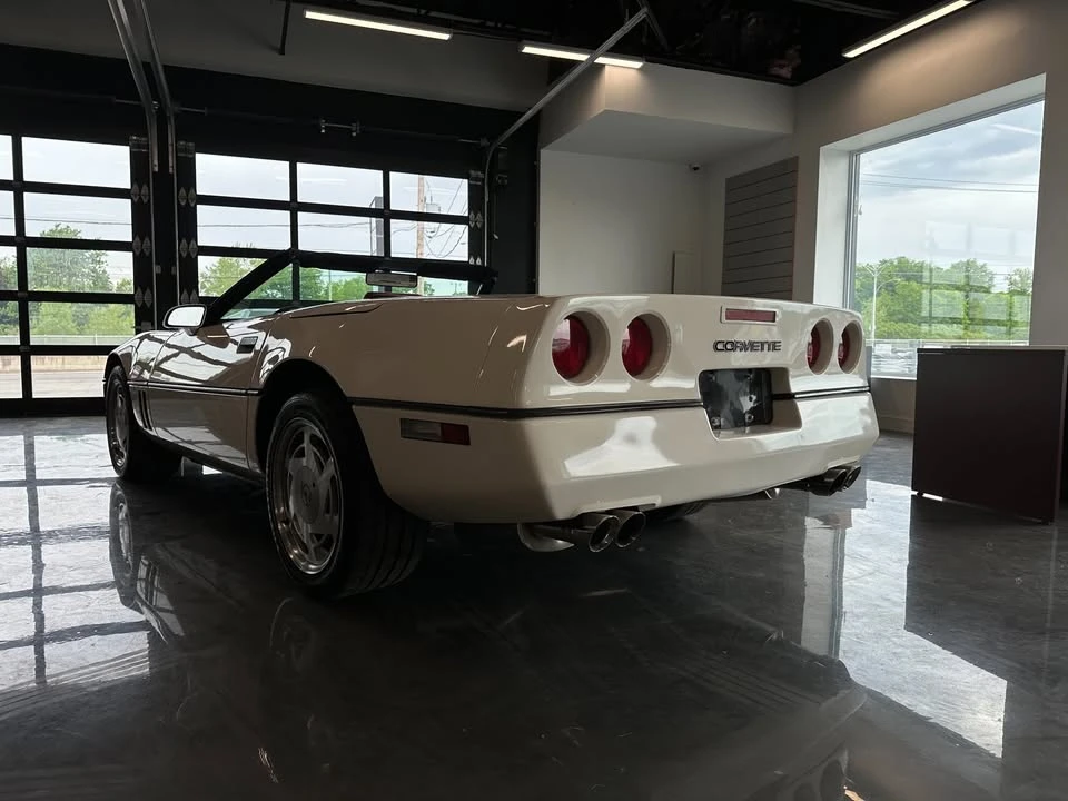 1988 Chevrolet Corvette C4 - Image 4 of 14