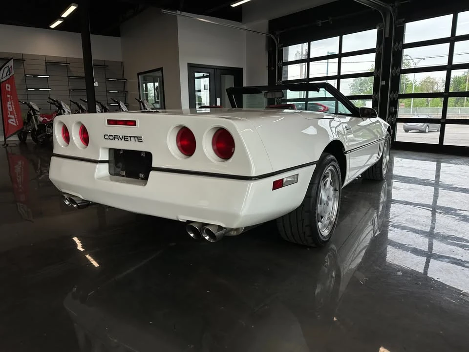 1988 Chevrolet Corvette C4 - Image 6 of 14