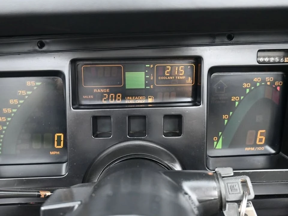1988 Chevrolet Corvette C4 - Image 14 of 20