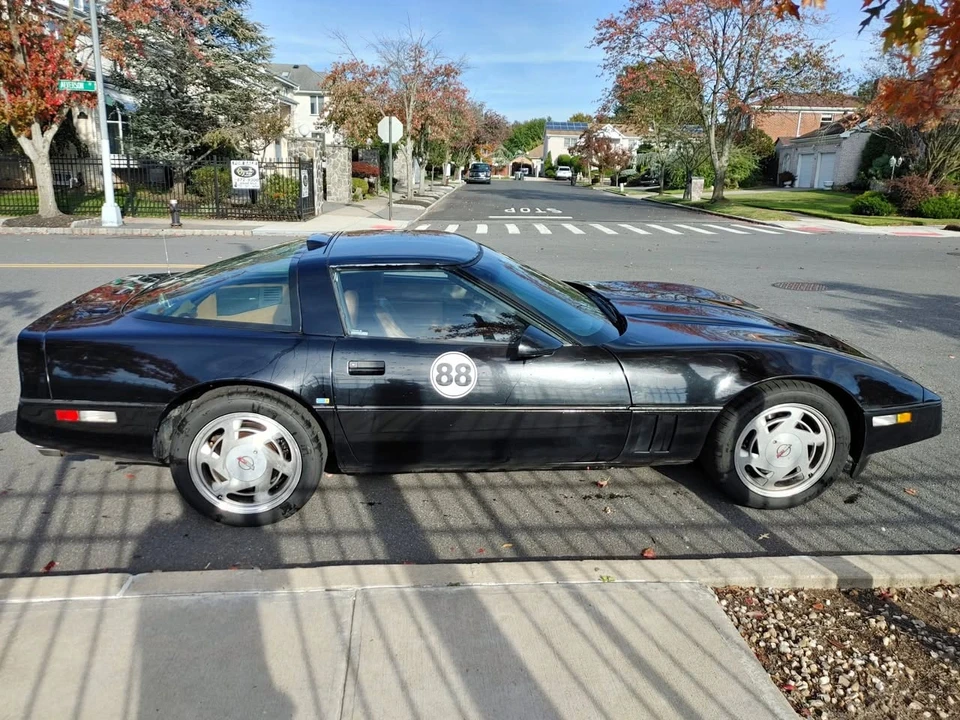 1988 Chevrolet Corvette C4 - Image 1 of 11