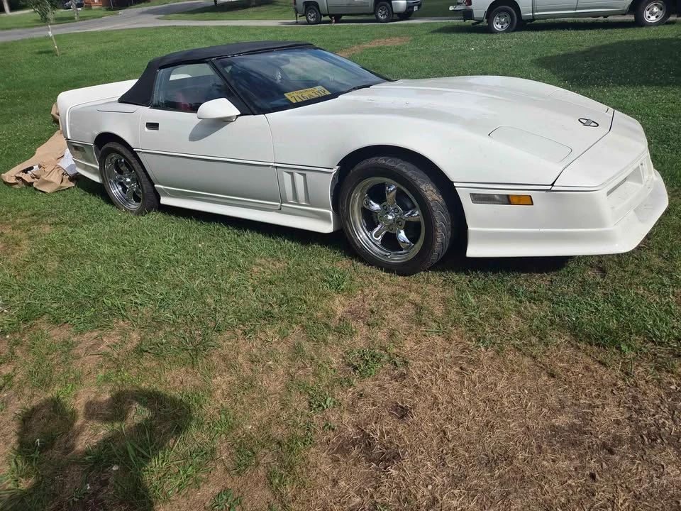 1988 Chevrolet Corvette C4 - Image 5 of 13