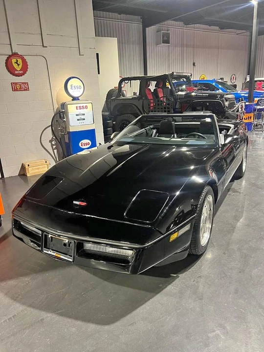 1988 Chevrolet Corvette C4 - Image 1 of 4
