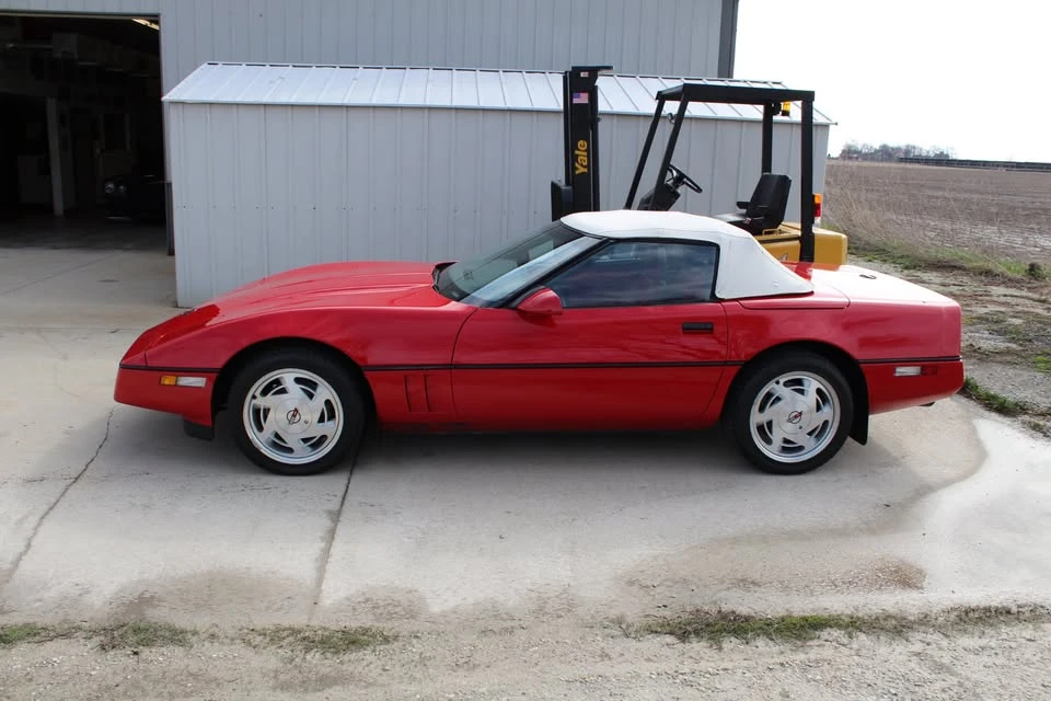 1988 Chevrolet Corvette C4 - Image 14 of 20