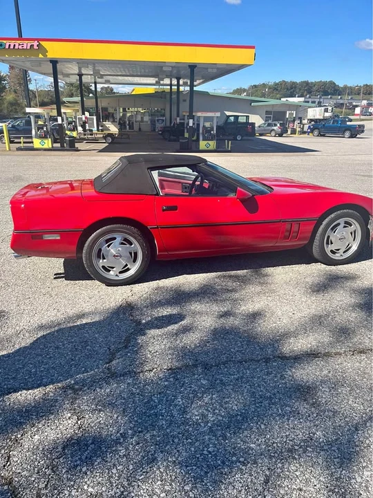 1988 Chevrolet Corvette C4 - Image 1 of 10