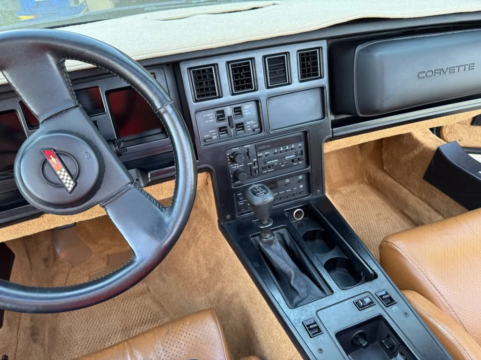 1988 Chevrolet Corvette C4 - Image 12 of 17