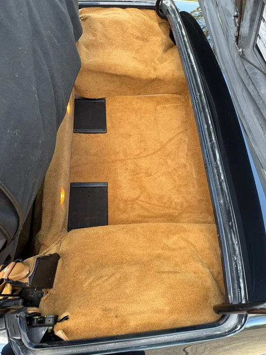 1988 Chevrolet Corvette C4 - Image 16 of 17