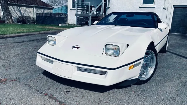1988 Chevrolet Corvette C4 - Image 2 of 19