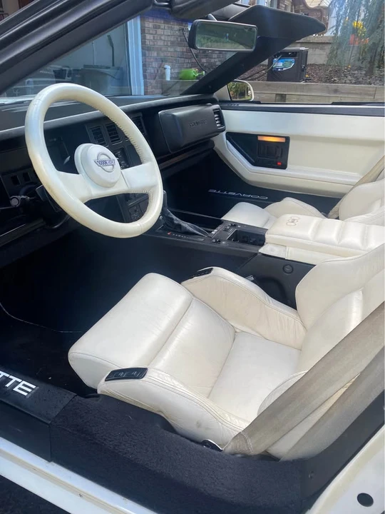 1988 Chevrolet Corvette C4 - Image 10 of 15