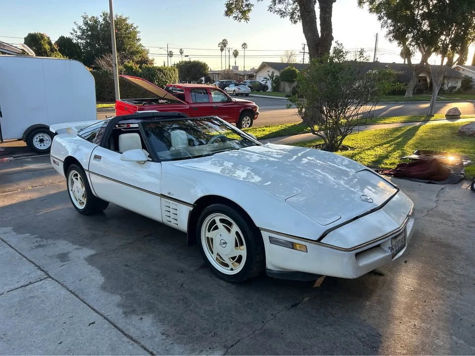 1988 Chevrolet Corvette C4 - Image 3 of 9