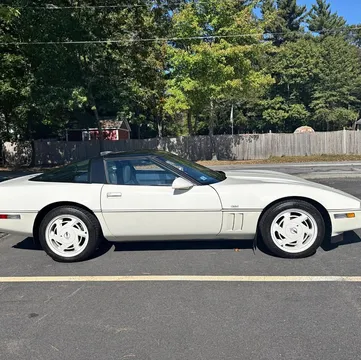 1988 Chevrolet Corvette 35th Anniversary