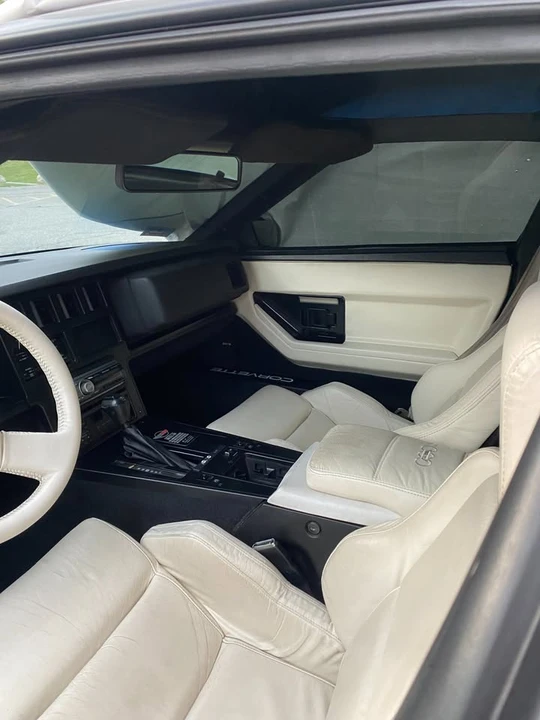1988 Chevrolet Corvette C4 - Image 5 of 12