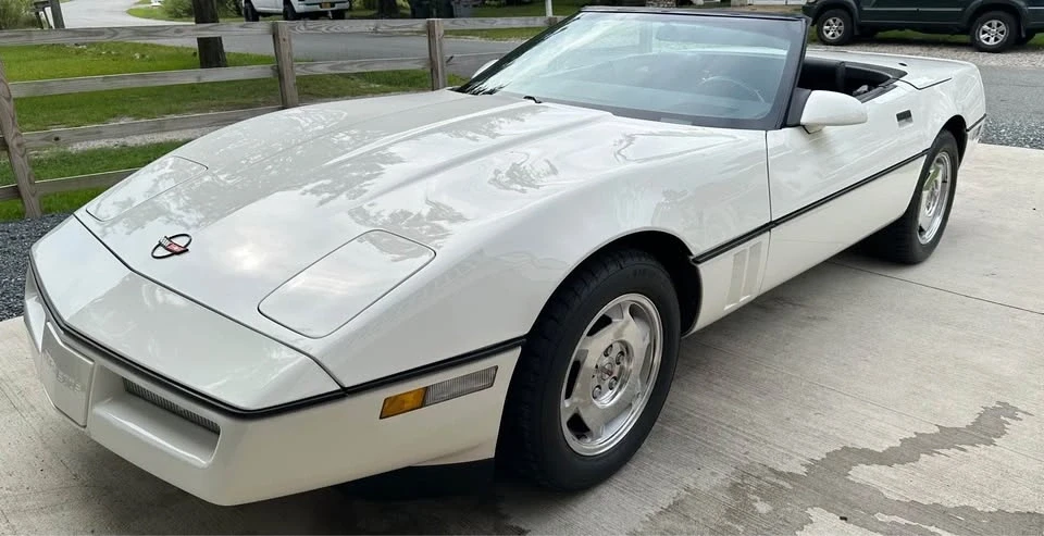 1988 Chevrolet Corvette C4 - Image 2 of 9
