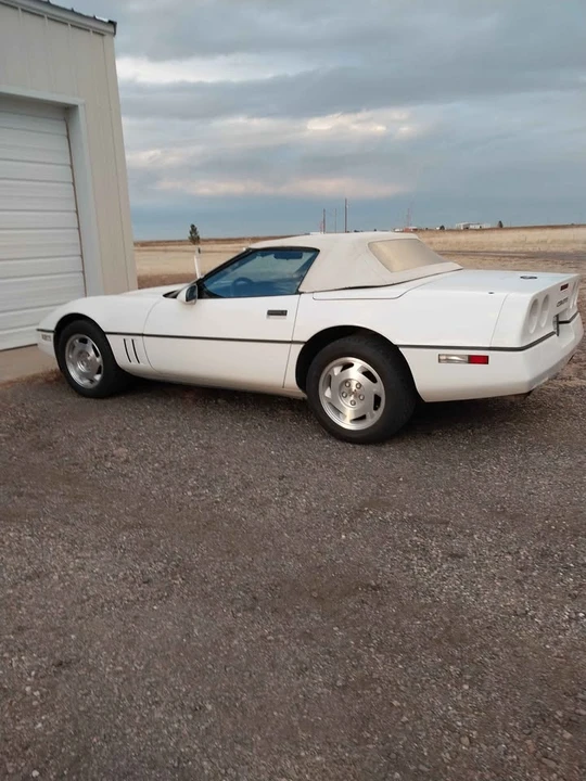 1988 Chevrolet Corvette C4 - Image 6 of 12