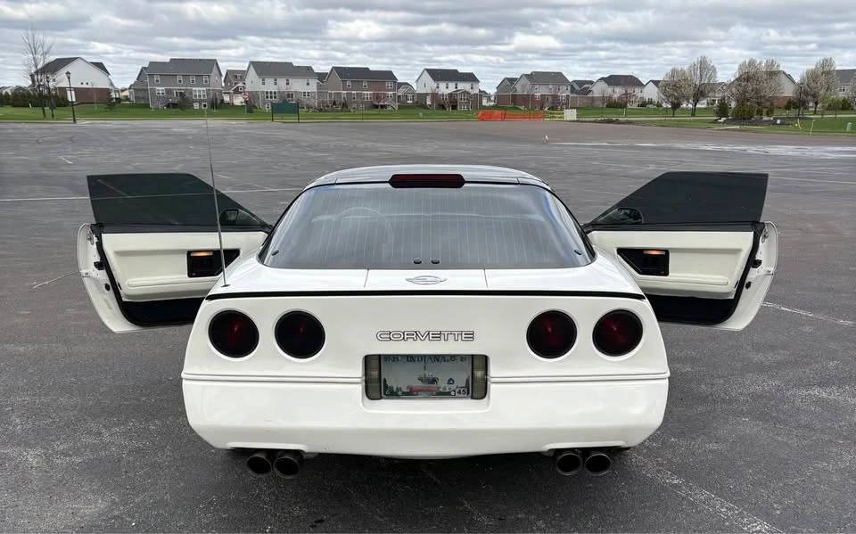 1988 Chevrolet Corvette C4 - Image 6 of 20