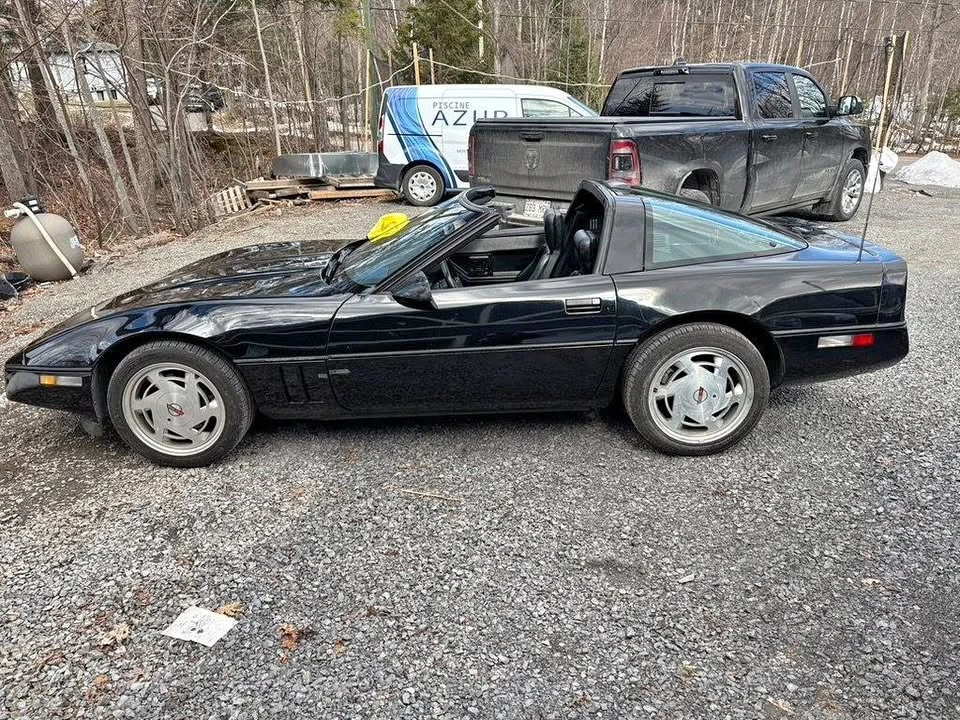 1988 Chevrolet Corvette C4 - Image 1 of 10
