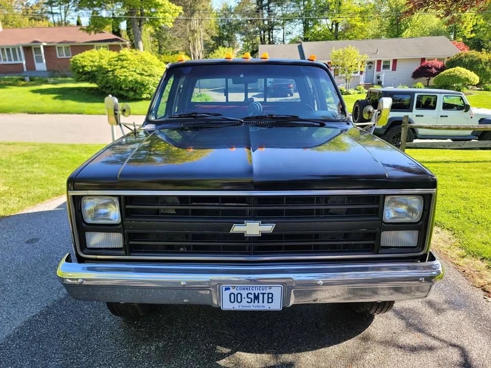 1988 Chevrolet C/K 4th Gen - Image 2 of 10