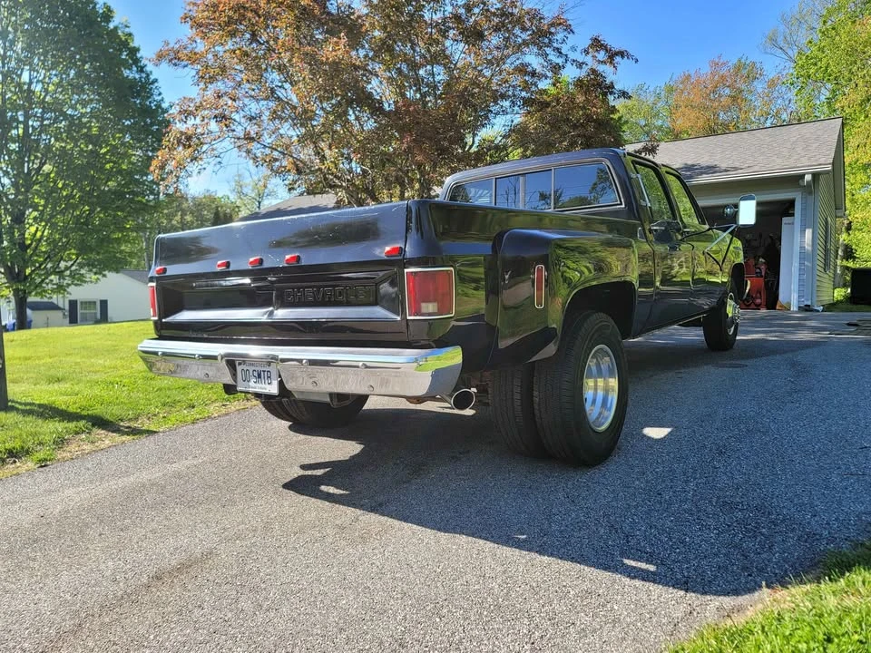 1988 Chevrolet C/K 4th Gen - Image 4 of 10