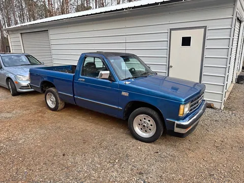 1988 Chevrolet S-10 EL Short Bed