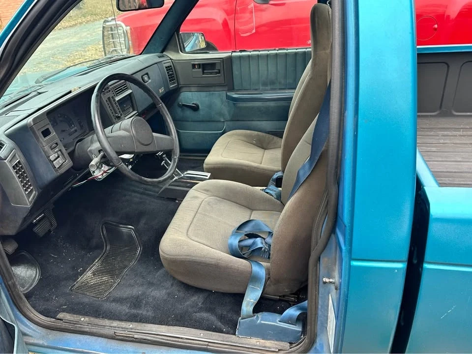 1988 Chevrolet S-10 - Image 10 of 18