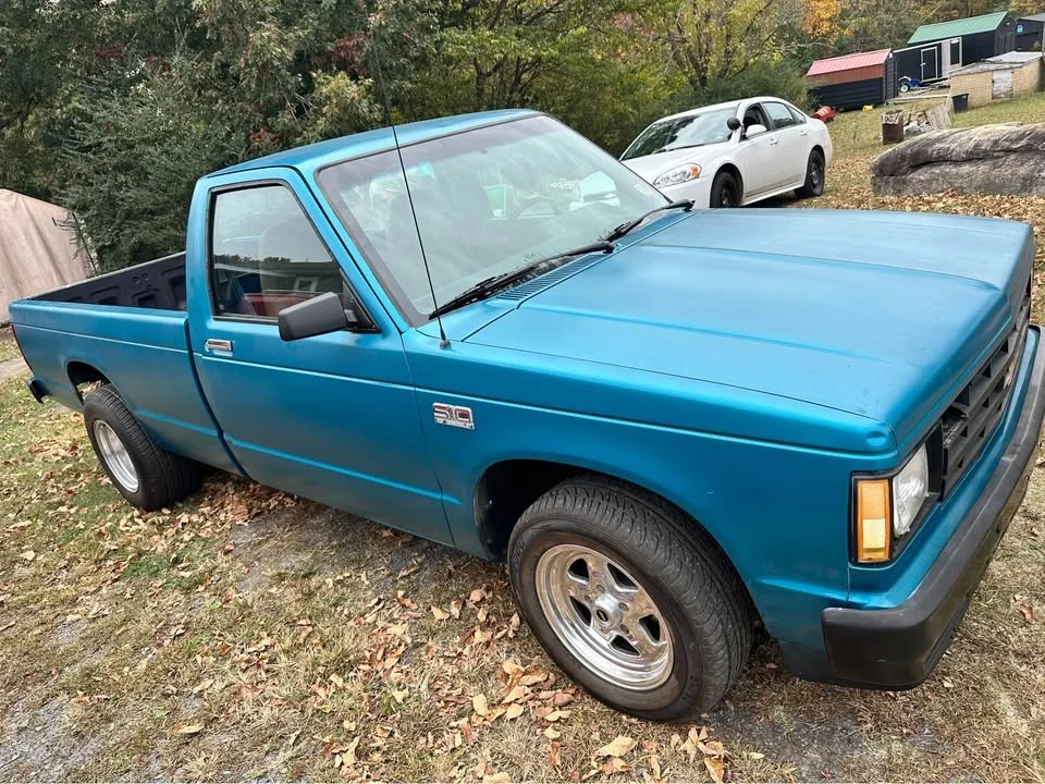 1988 Chevrolet S-10 - Image 7 of 18