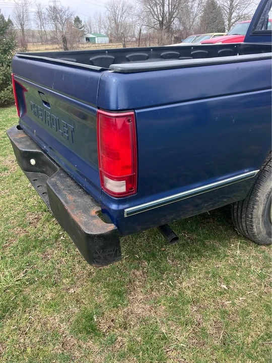 1988 Chevrolet S-10 - Image 2 of 11