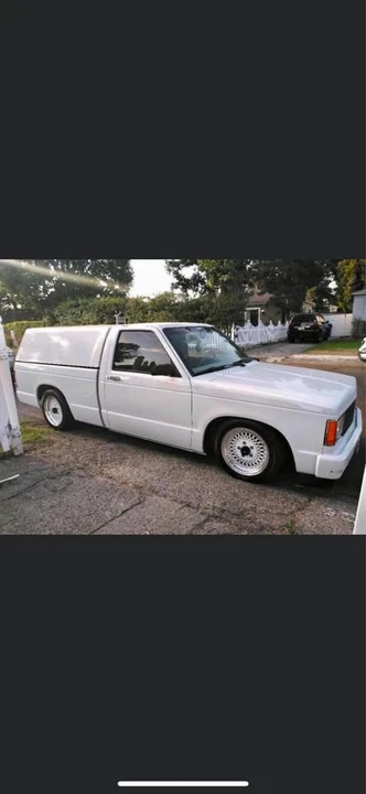 1988 Chevrolet S-10 - Image 2 of 3