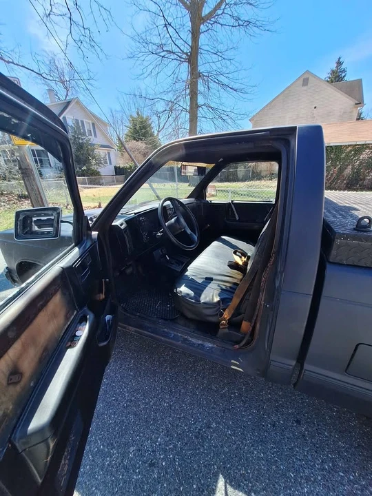 1988 Chevrolet S-10 - Image 6 of 7