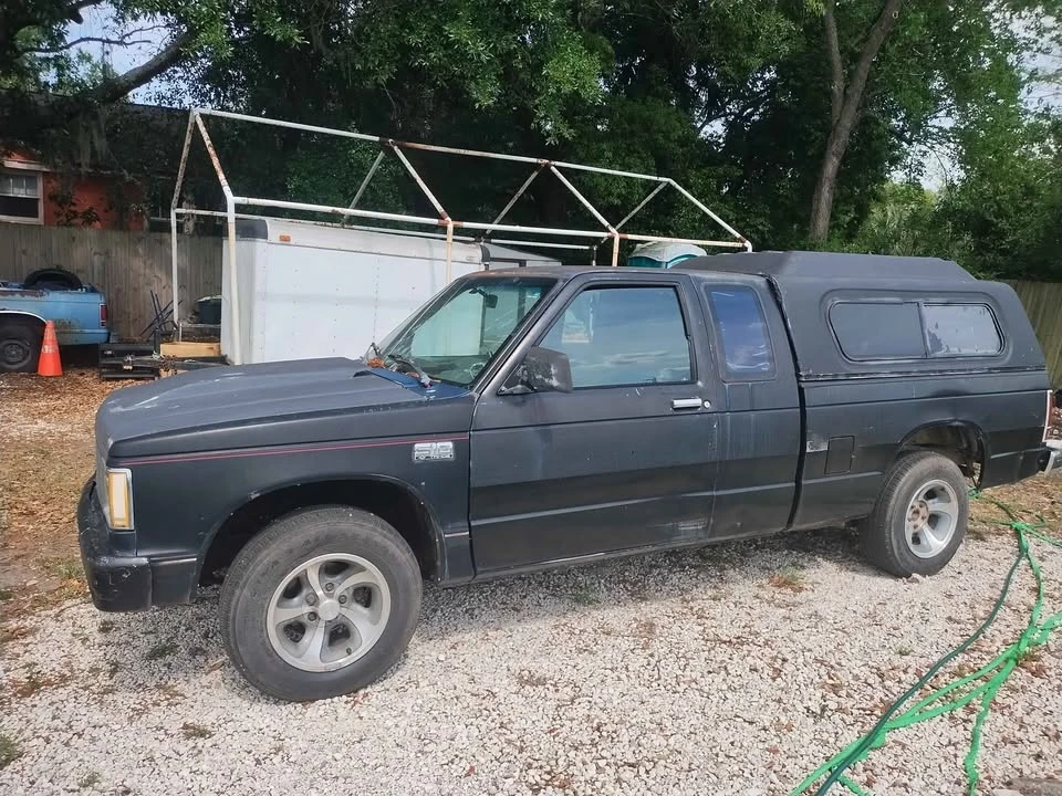 1988 Chevrolet S-10 - Image 2 of 10