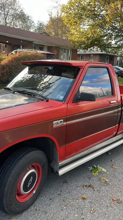 1988 Chevrolet S-10 - Image 2 of 8