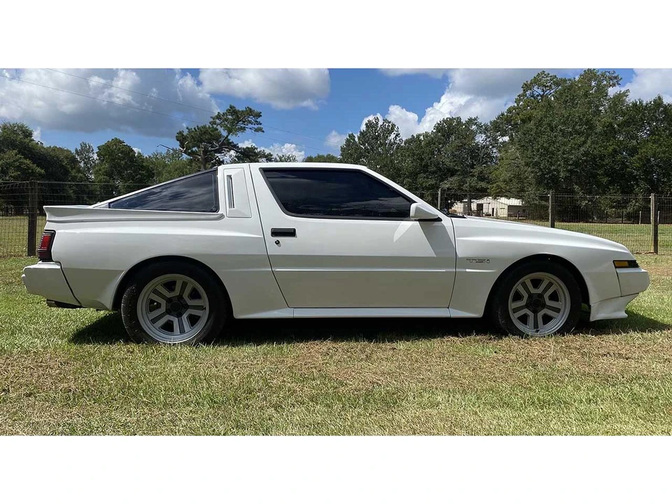1988 Chrysler Conquest - Image 3 of 8