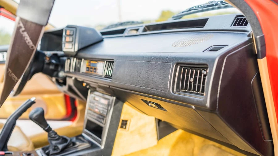 1988 Chrysler Conquest - Image 7 of 31