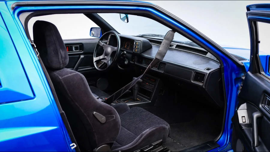 1988 Chrysler Conquest - Image 17 of 31