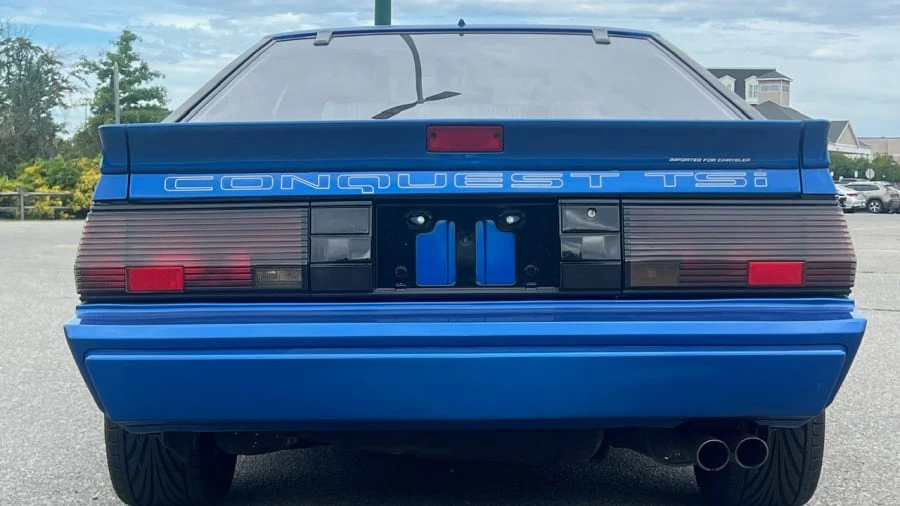 1988 Chrysler Conquest - Image 6 of 31